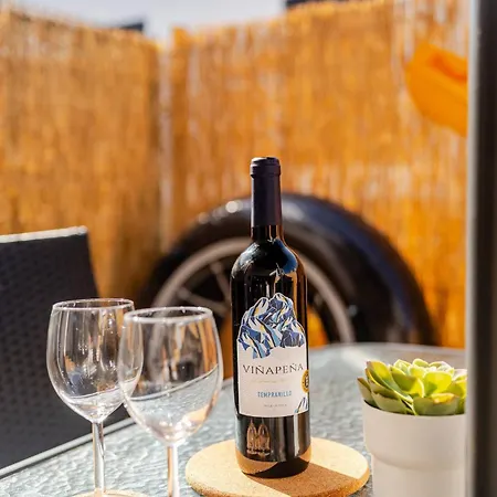 Tenerife Surf & Sun In Americas Playa de las Americas (Tenerife)