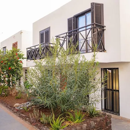 Tenerife Surf & Sun In Americas *