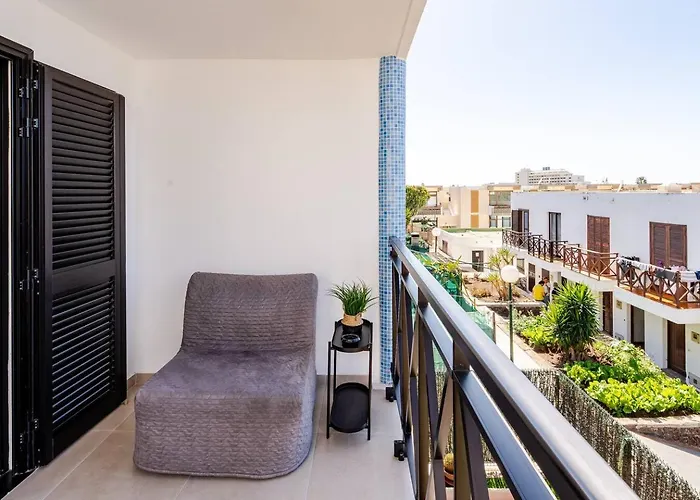 Tenerife Surf & Sun In Americas * Playa de las Américas